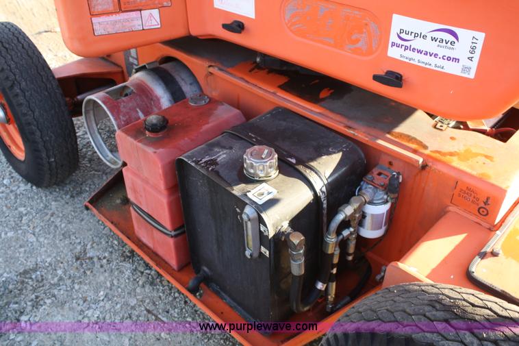 image for item A6617 1998 JLG 40IC boom lift