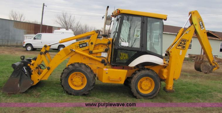 image for item B2159 2006 JCB 212S Series III backhoe