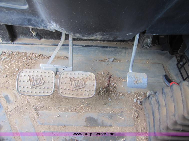 image for item B2159 2006 JCB 212S Series III backhoe