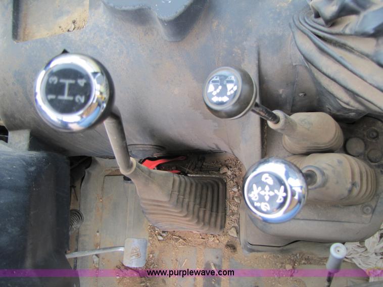 image for item B2159 2006 JCB 212S Series III backhoe