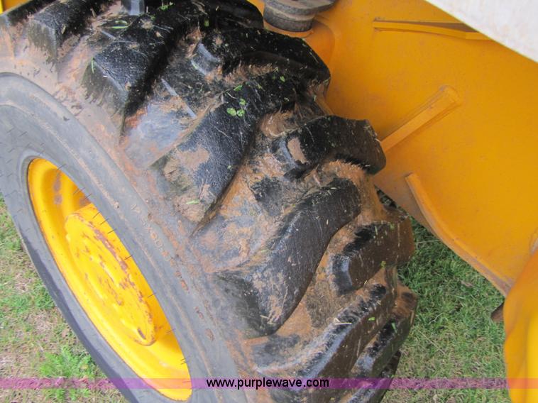 image for item B2159 2006 JCB 212S Series III backhoe