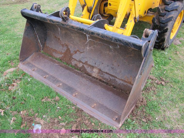 image for item B2159 2006 JCB 212S Series III backhoe