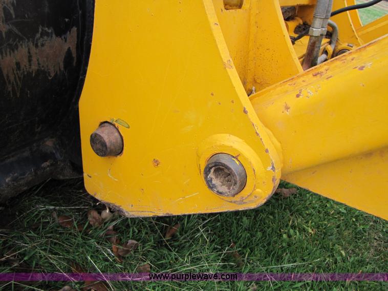 image for item B2159 2006 JCB 212S Series III backhoe