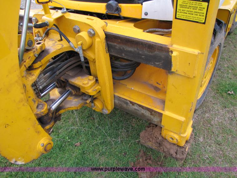 image for item B2159 2006 JCB 212S Series III backhoe