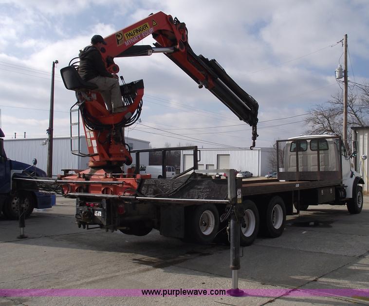 image for item C5953 1999 Sterling A9500 basement boom truck