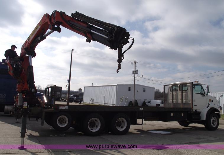 image for item C5953 1999 Sterling A9500 basement boom truck