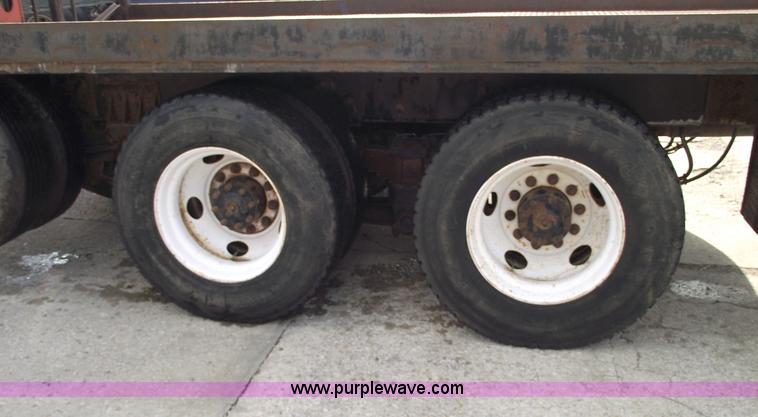 image for item C5953 1999 Sterling A9500 basement boom truck