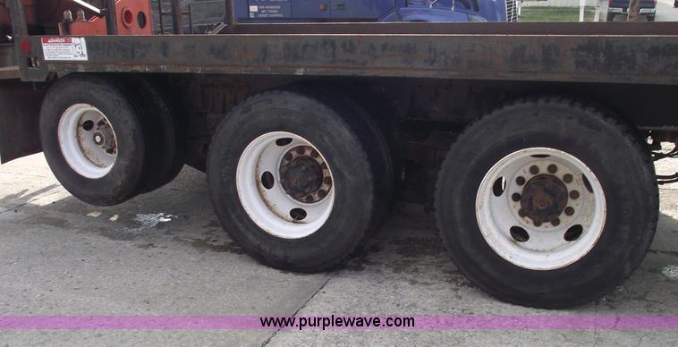 image for item C5953 1999 Sterling A9500 basement boom truck