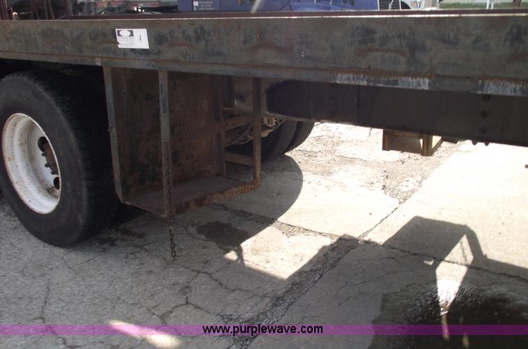 image for item C5953 1999 Sterling A9500 basement boom truck