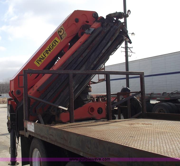 image for item C5953 1999 Sterling A9500 basement boom truck