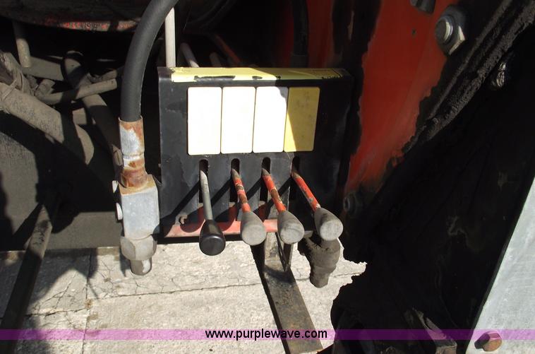 image for item C5953 1999 Sterling A9500 basement boom truck