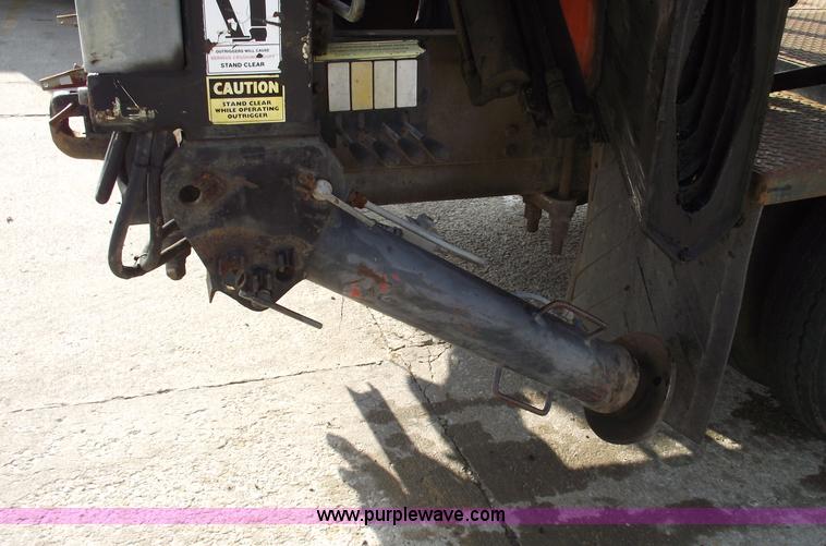 image for item C5953 1999 Sterling A9500 basement boom truck