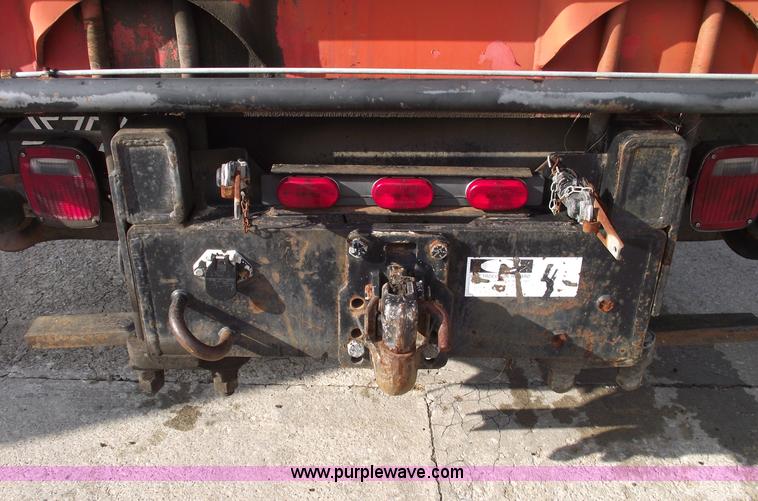 image for item C5953 1999 Sterling A9500 basement boom truck