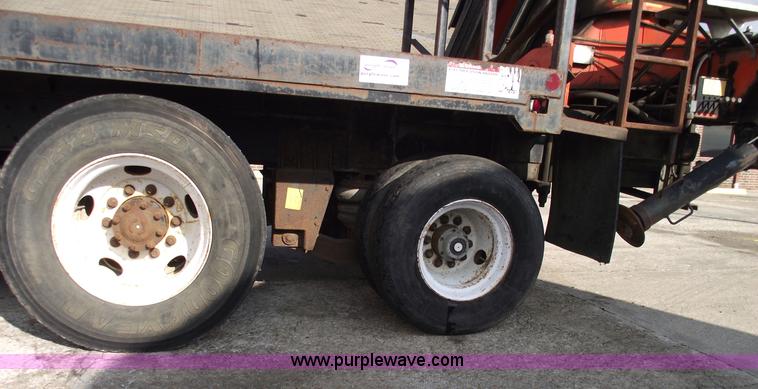 image for item C5953 1999 Sterling A9500 basement boom truck