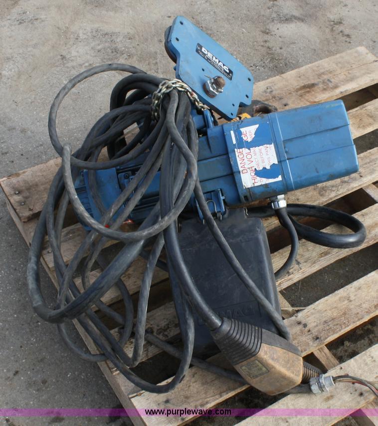 image for item H9506 DEMAG 2,000 lb hoist with trolley