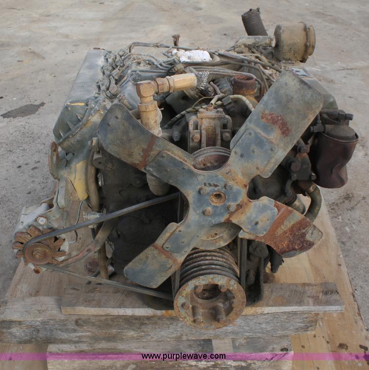 image for item H9507 Caterpillar 3145 V8 diesel engine with hydraulic pump