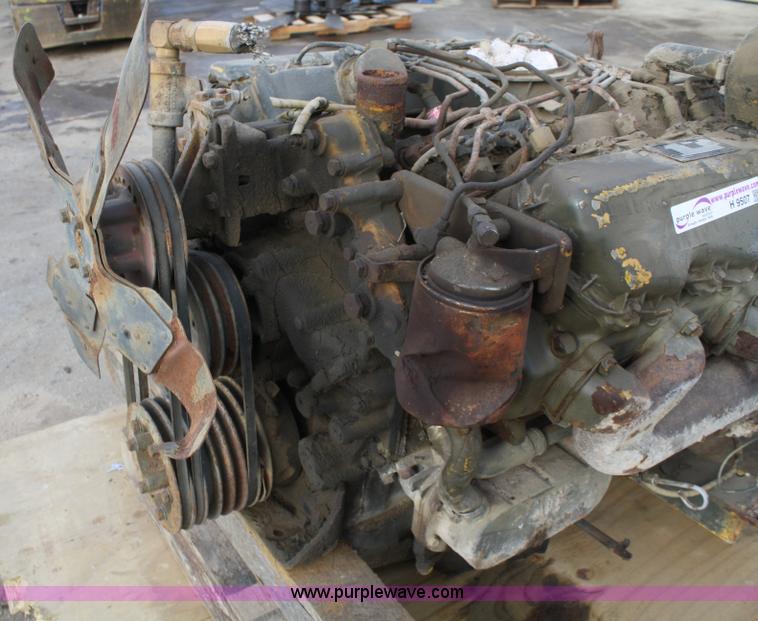 image for item H9507 Caterpillar 3145 V8 diesel engine with hydraulic pump