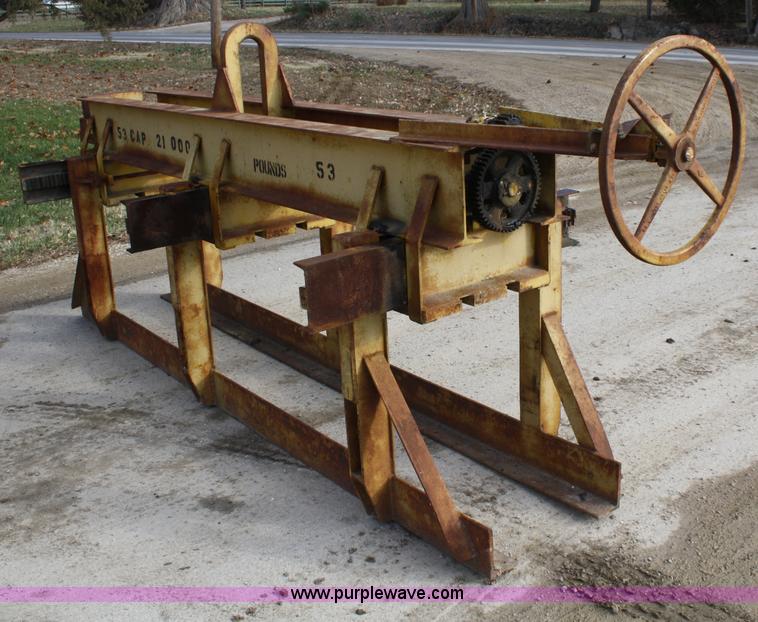 image for item H9511 Mansaver sheet lifter