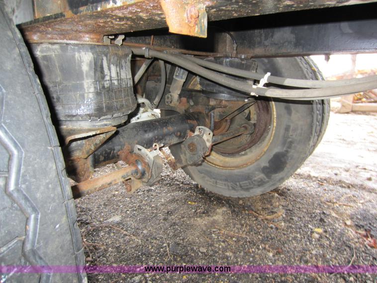 image for item A5658 1992 Dayco TAR4892 flatbed trailer