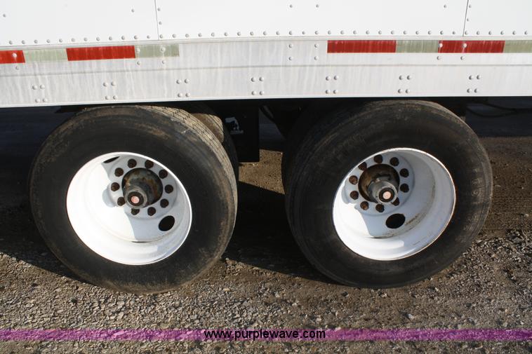 image for item A6510 1998 Trailmobile 53' van trailer