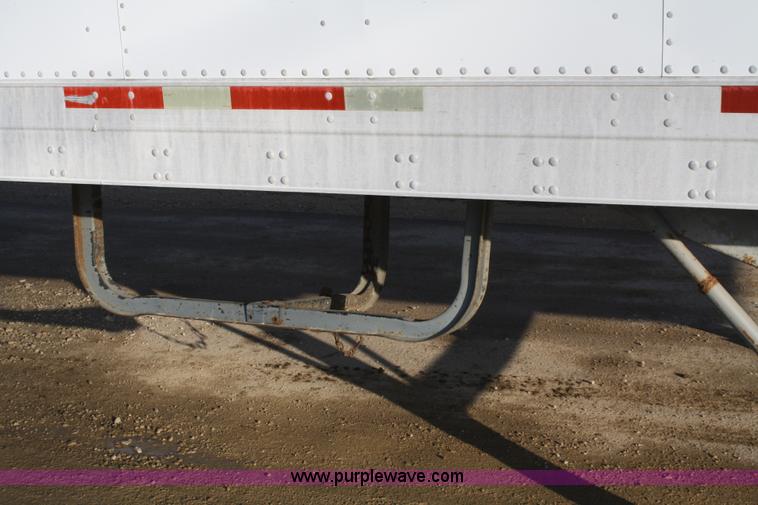 image for item A6510 1998 Trailmobile 53' van trailer