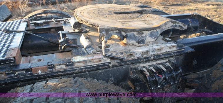 image for item A6615 1988 White WIM semi truck