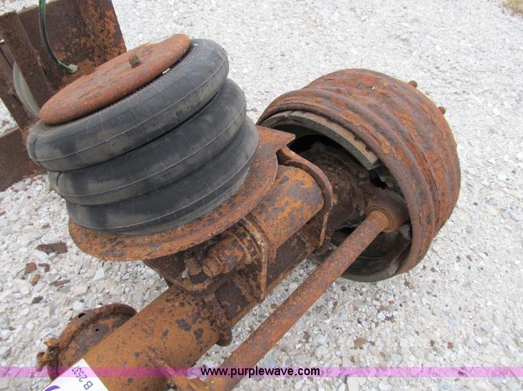 image for item B2537 Lift axle