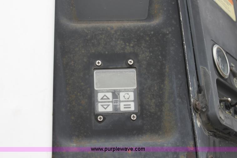 image for item B8690 1998 Thermo-King SB-III Max 53' reefer trailer