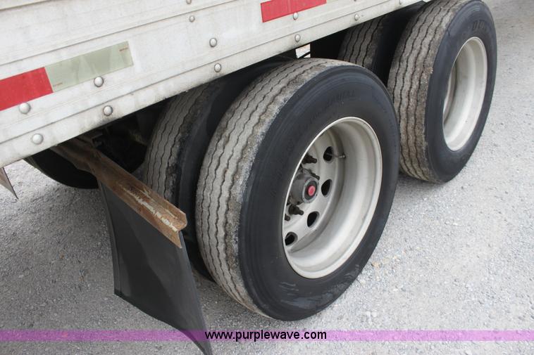 image for item B8690 1998 Thermo-King SB-III Max 53' reefer trailer