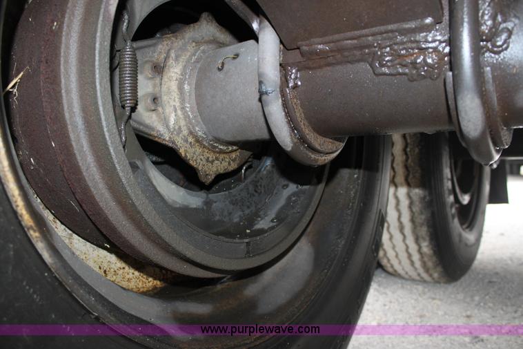 image for item B8690 1998 Thermo-King SB-III Max 53' reefer trailer