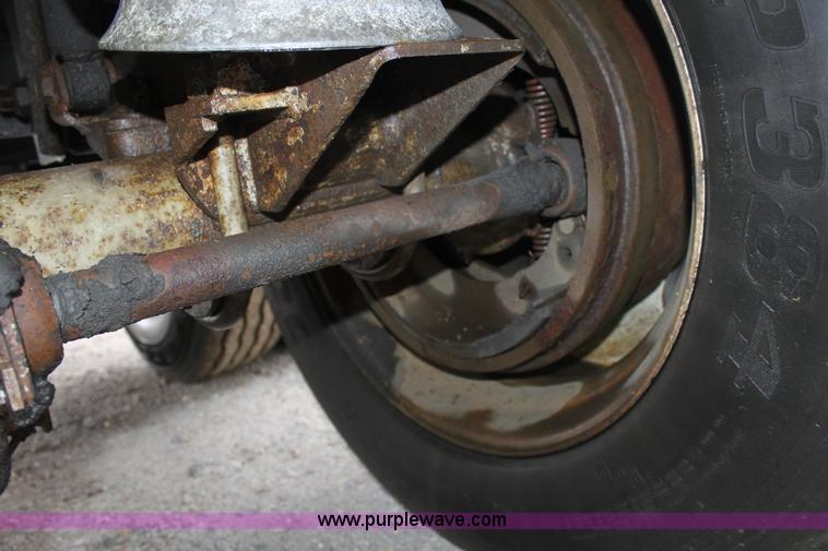 image for item B8690 1998 Thermo-King SB-III Max 53' reefer trailer