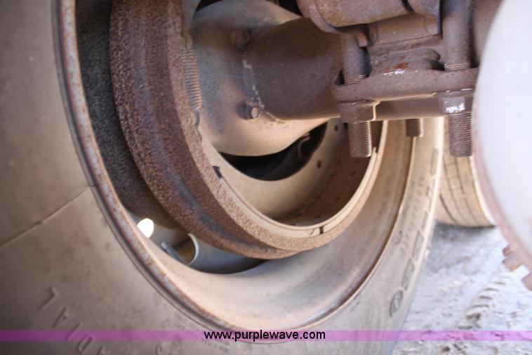 image for item B8752 1991 Timpte 42' grain trailer