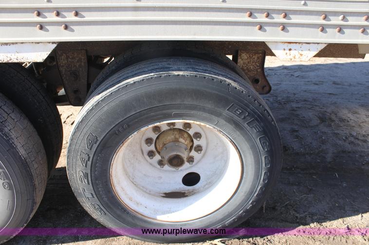 image for item B8752 1991 Timpte 42' grain trailer