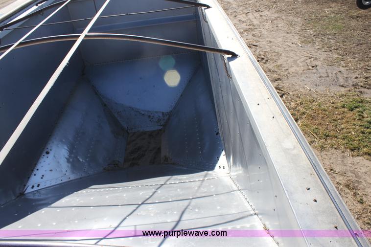 image for item B8752 1991 Timpte 42' grain trailer