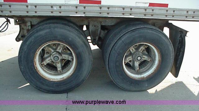 image for item A1802 1982 Monon 45' semi trailer