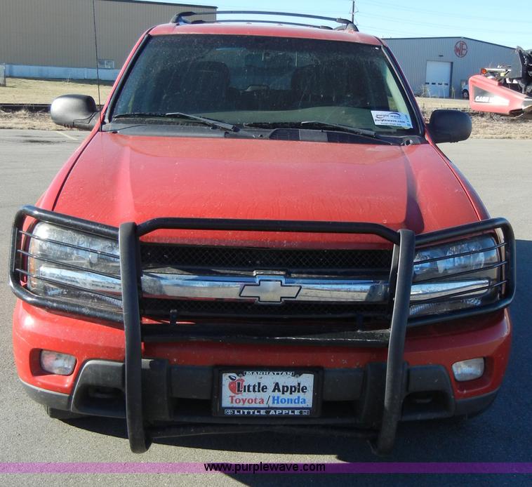 image for item A3388 2002 Chevrolet Trailblazer LT SUV