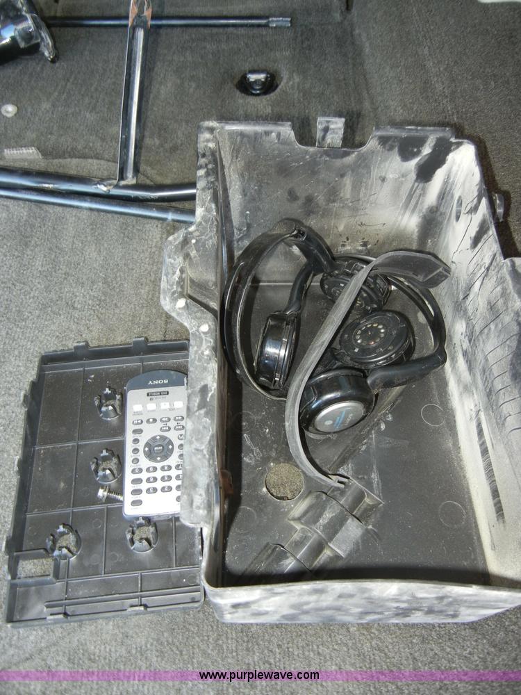 image for item A3388 2002 Chevrolet Trailblazer LT SUV