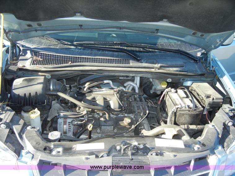 image for item A3389 2008 Chrysler Town & Country Touring mini van