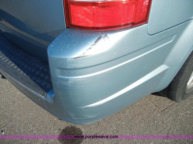 image for item A3389 2008 Chrysler Town & Country Touring mini van