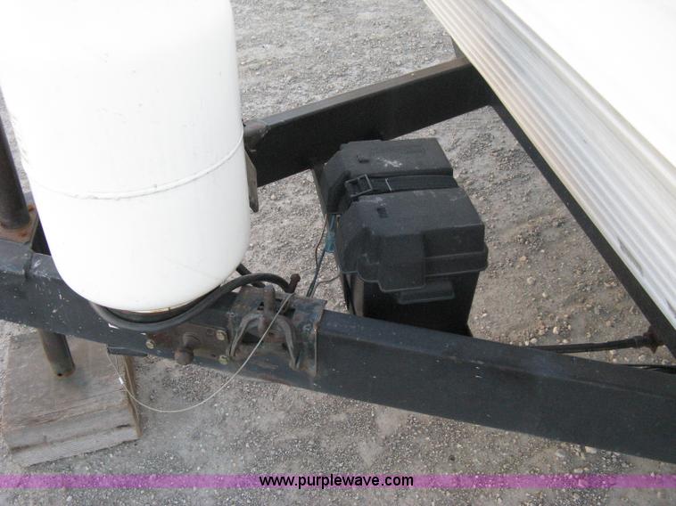 image for item A6024 2003 Jayco Qwest 324G camper trailer