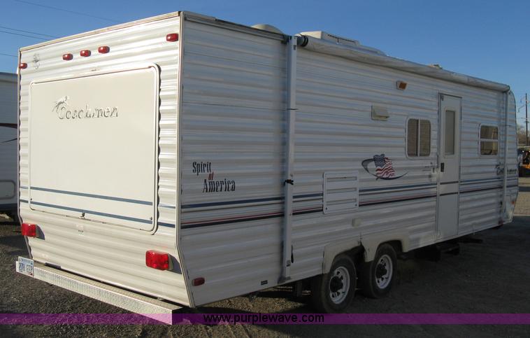 image for item A6025 2004 Coachmen Spirit of America Limited Edition camper trailer