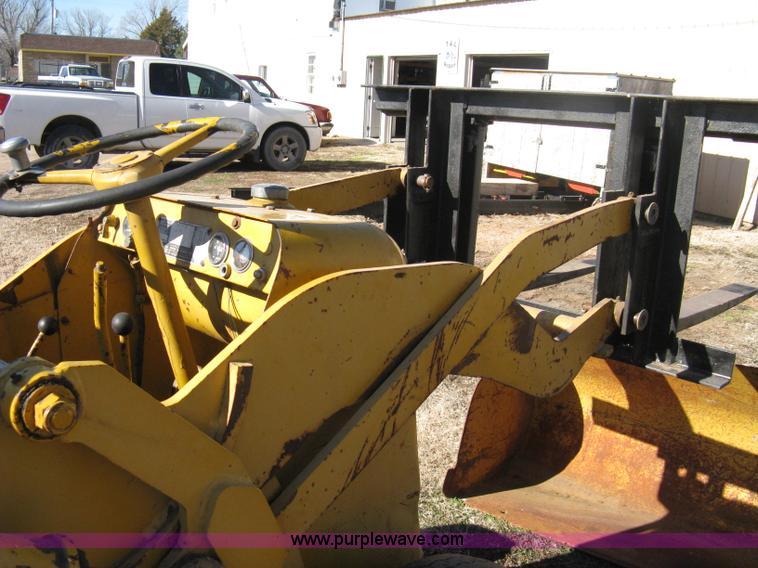 image for item A6028 Hough-International HA payloader