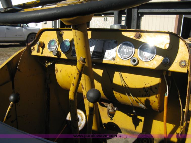 image for item A6028 Hough-International HA payloader