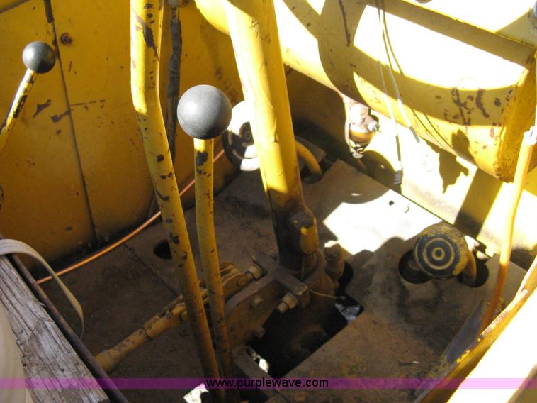 image for item A6028 Hough-International HA payloader