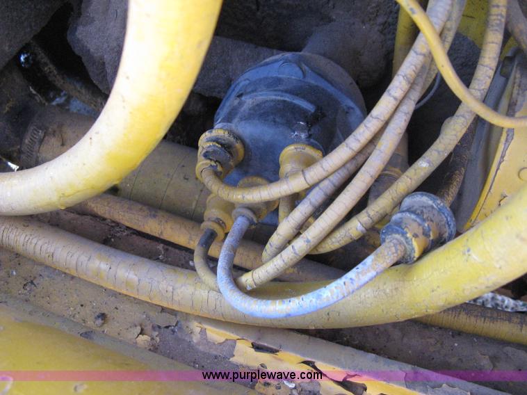 image for item A6028 Hough-International HA payloader