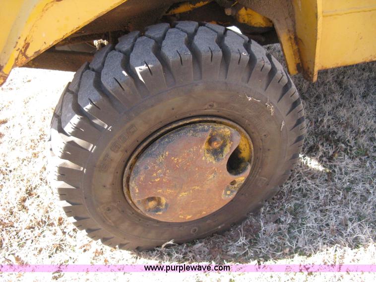 image for item A6028 Hough-International HA payloader