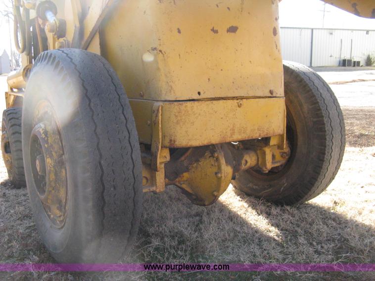 image for item A6028 Hough-International HA payloader