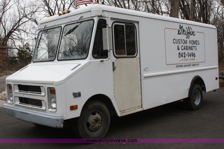 image for item A6623 1977 Chevrolet 30 step van