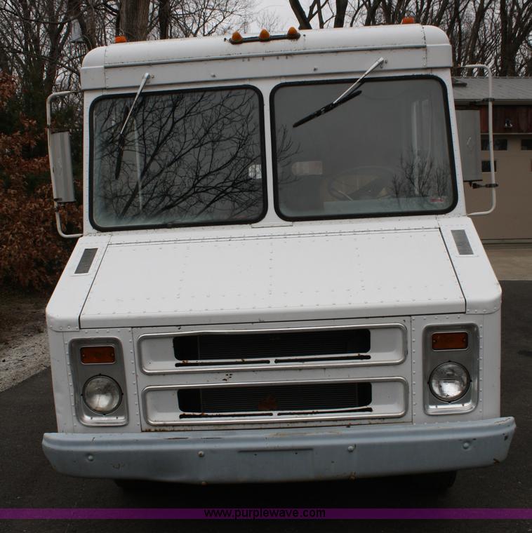 image for item A6623 1977 Chevrolet 30 step van