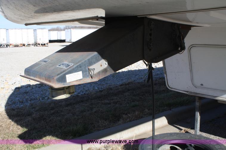 image for item A6627 2002 Montana High Country fifth wheel camper